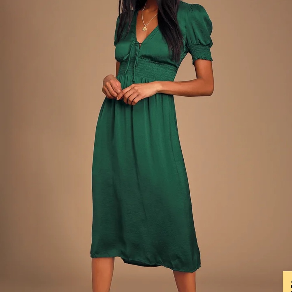 Emerald Green Satin Short Sleeve Midi Dress